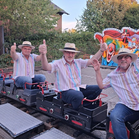 Das künftige Dreigestirn: Prinz Ütt (Udo Pieper), Jungfrau Conny (Cornelius Schirm) und Bauer Günni (Günter Dumjahn) (v.l.).