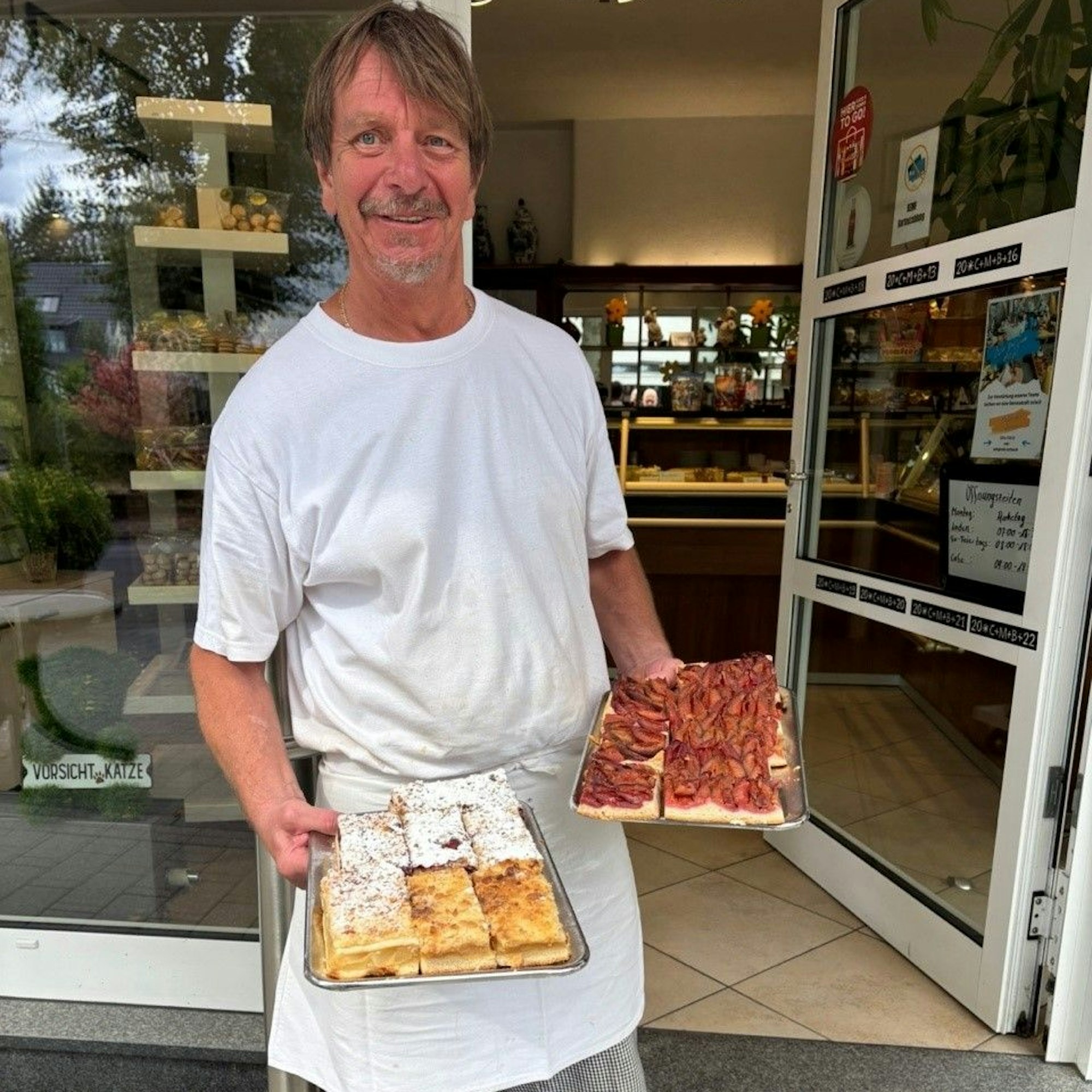 Hans-Joachim Curtius backt nach alten Familienrezepten