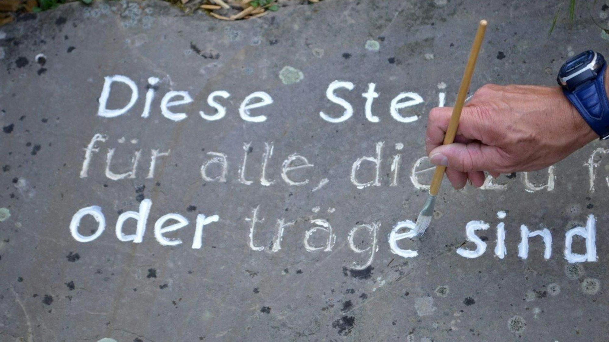 Der Friedensweg ist eine Mahnung für alle Besucher.