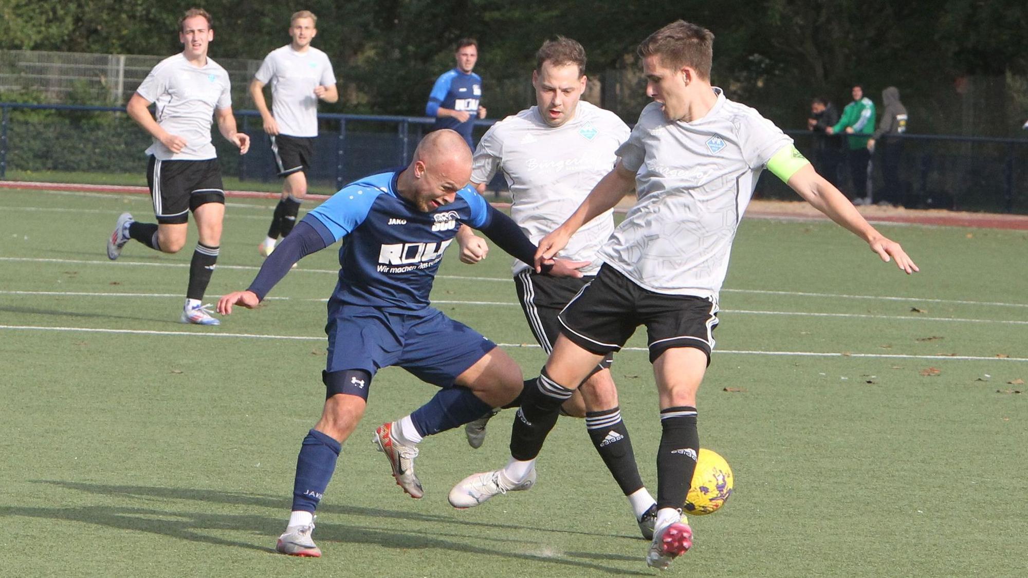 Justus Heinen (rechts)