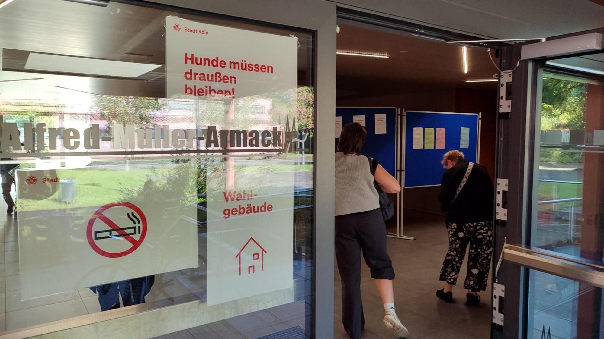 14.9.2025: Kommunalwahl im Alfred-Müller-Armack-Berufskolleg in Köln-Zollstock
