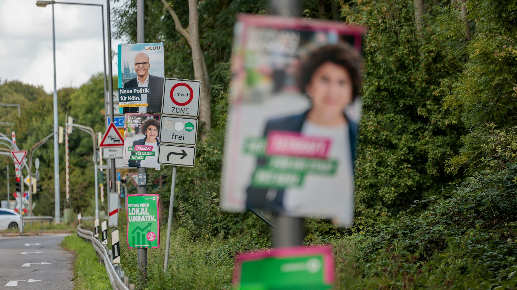 Wahlplakate zur Kommunalwahl in Köln