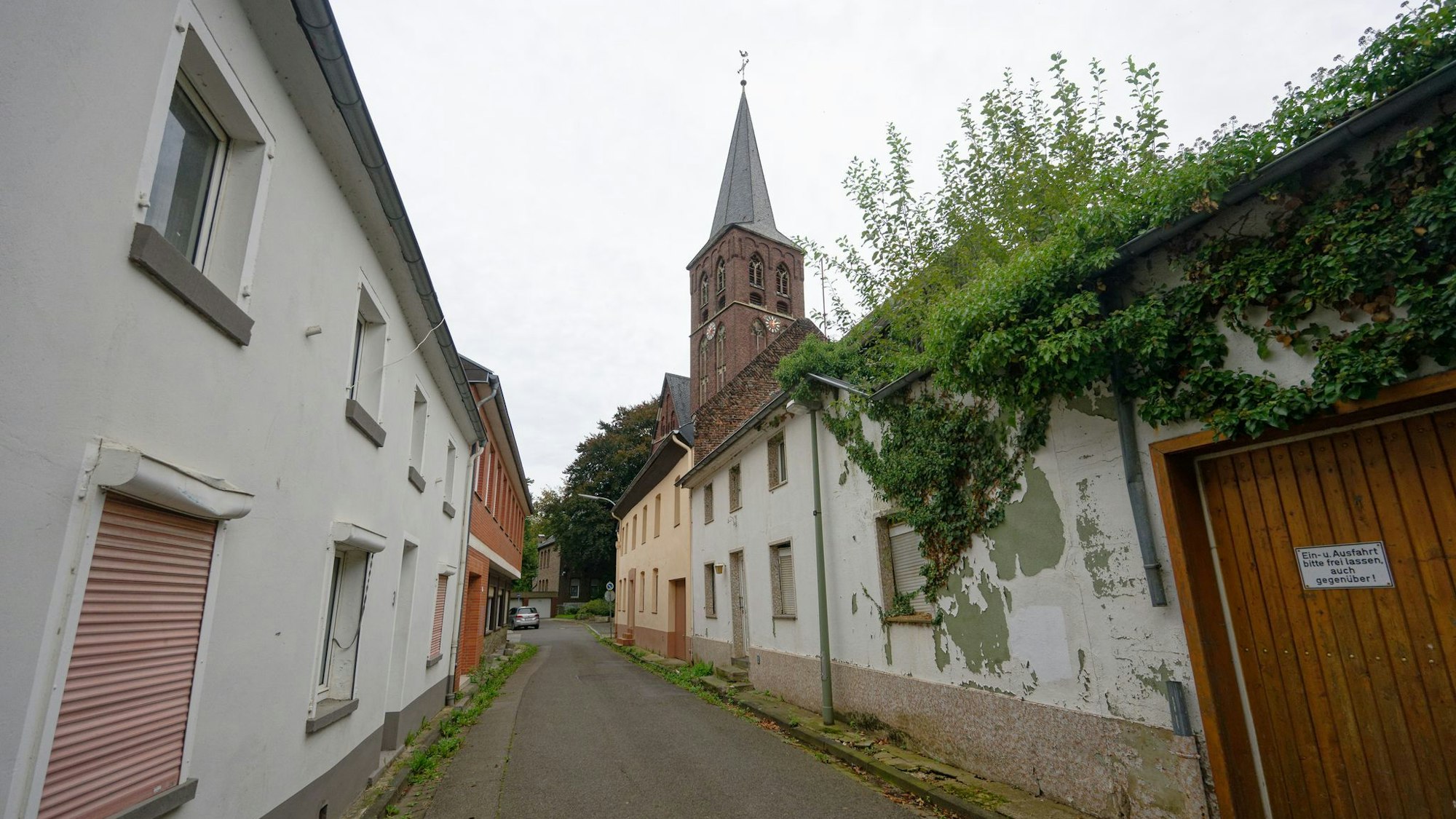 Voraussichtlich im Herbst beginnt der Verkauf für die leerstehenden Häuser in den fünf geretteten Dörfern am Braunkohletagebau Garzweiler.