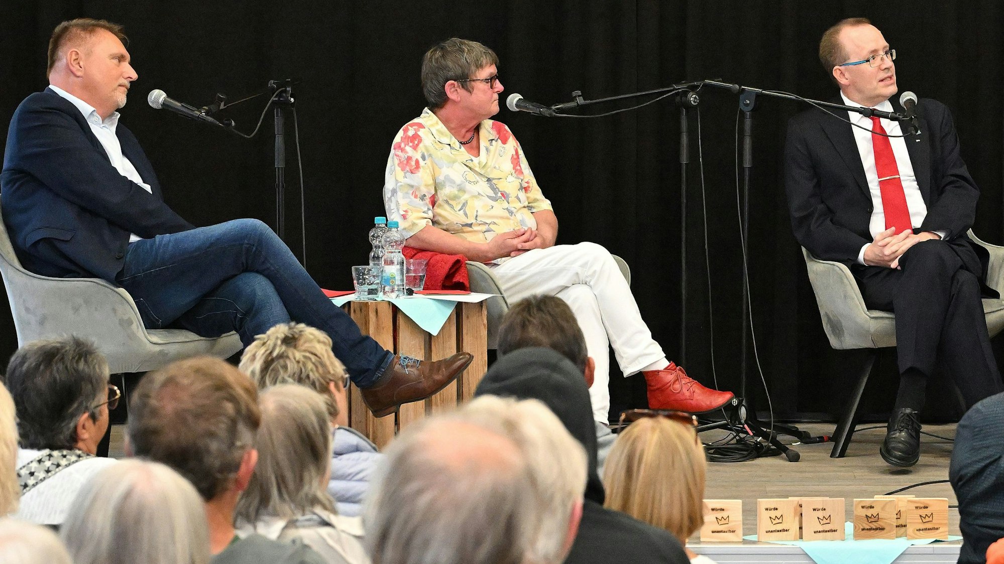 Da waren sie noch Kontrahenten im Wahlkampf (v. links): Michael Eyer (CDU), Dagmar Keller-Bartel (Grüne) und Hans Schlömer (SPD).