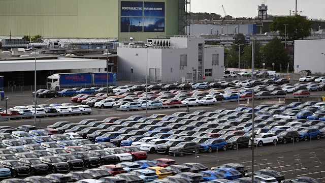 Köln: Fabrikneue Ford-Autos stehen zur Auslieferung bereit auf dem Gelände der Ford-Werke.