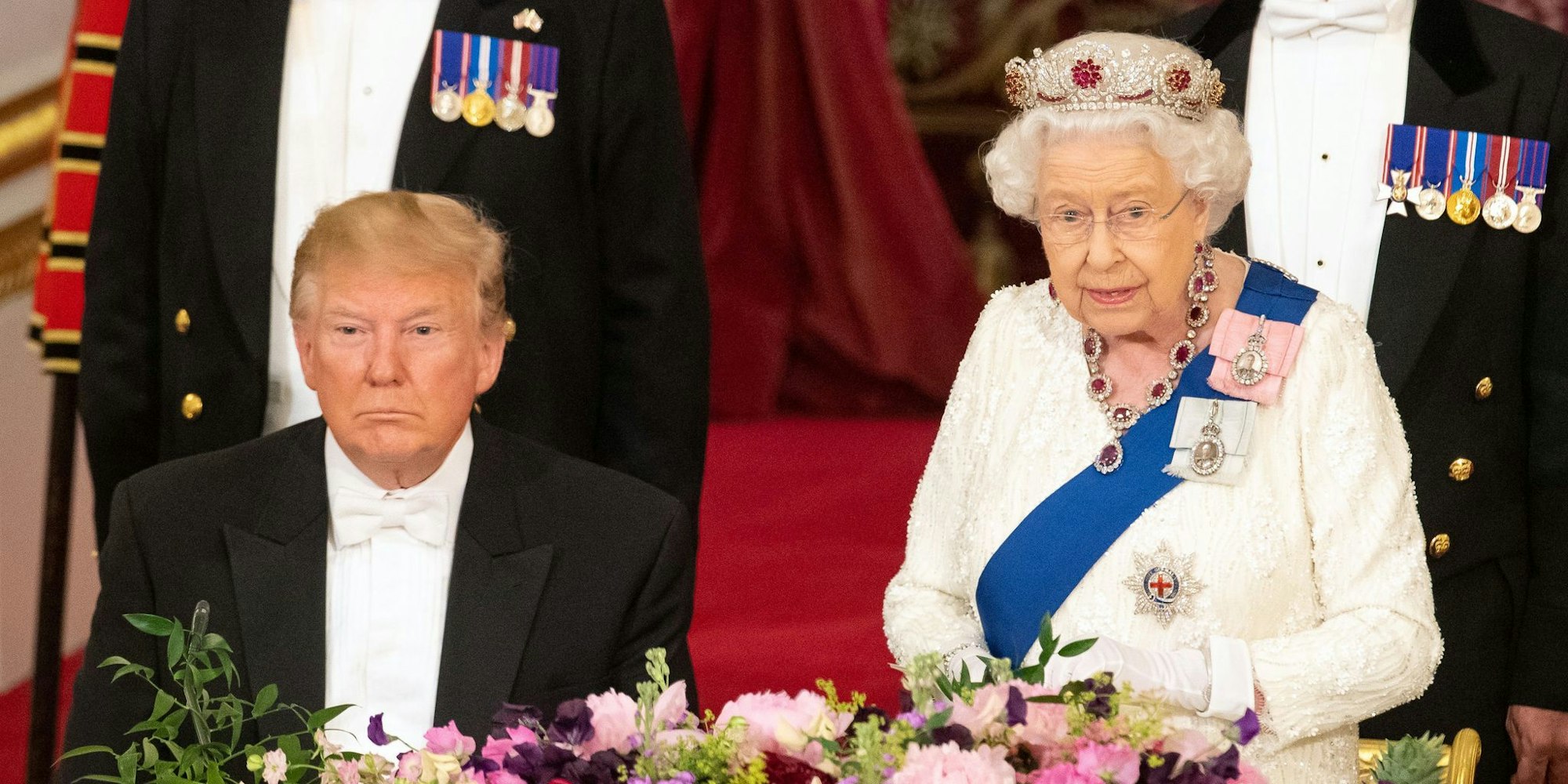 Trump war schon einmal zum Staatsbesuch in Großbritannien - damals noch mit der Queen (Archivbild).