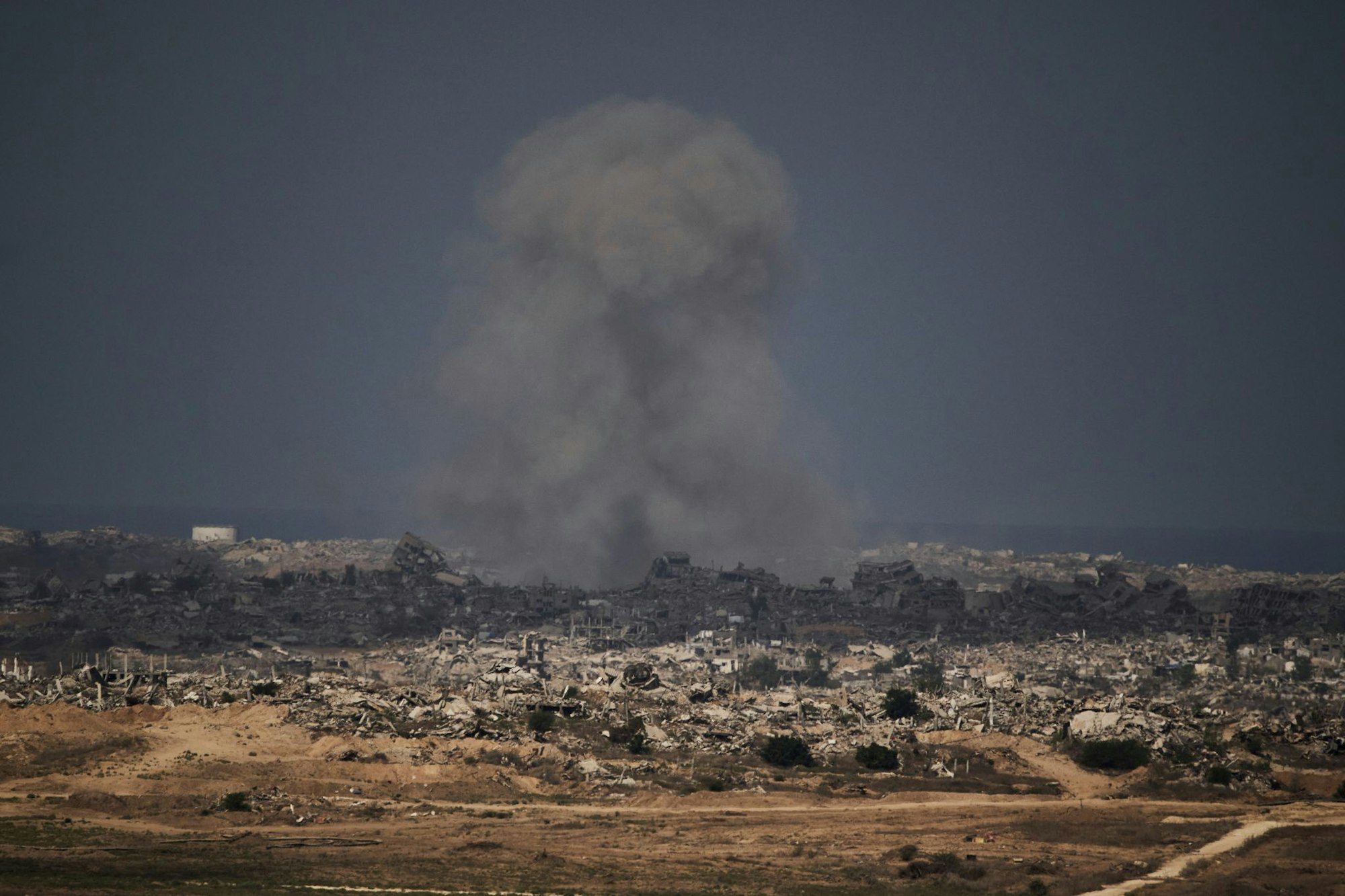 Das israelische Militär rückt auf die Stadt Gaza vor.