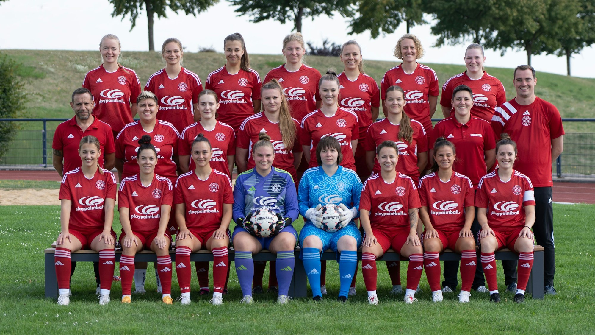 Mannschaftsfoto des Frauen des TuS Zülpich.