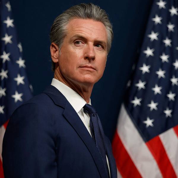 Gavin Newsom gilt als aussichtsreichster Gegner für US-Präsident Donald Trump im demokratischen Lager. Das Vorgehen der US-Regierung gegen Medienunternehmen bezeichnete Newsom nun als verfassungswidrig. (Archivbild)
