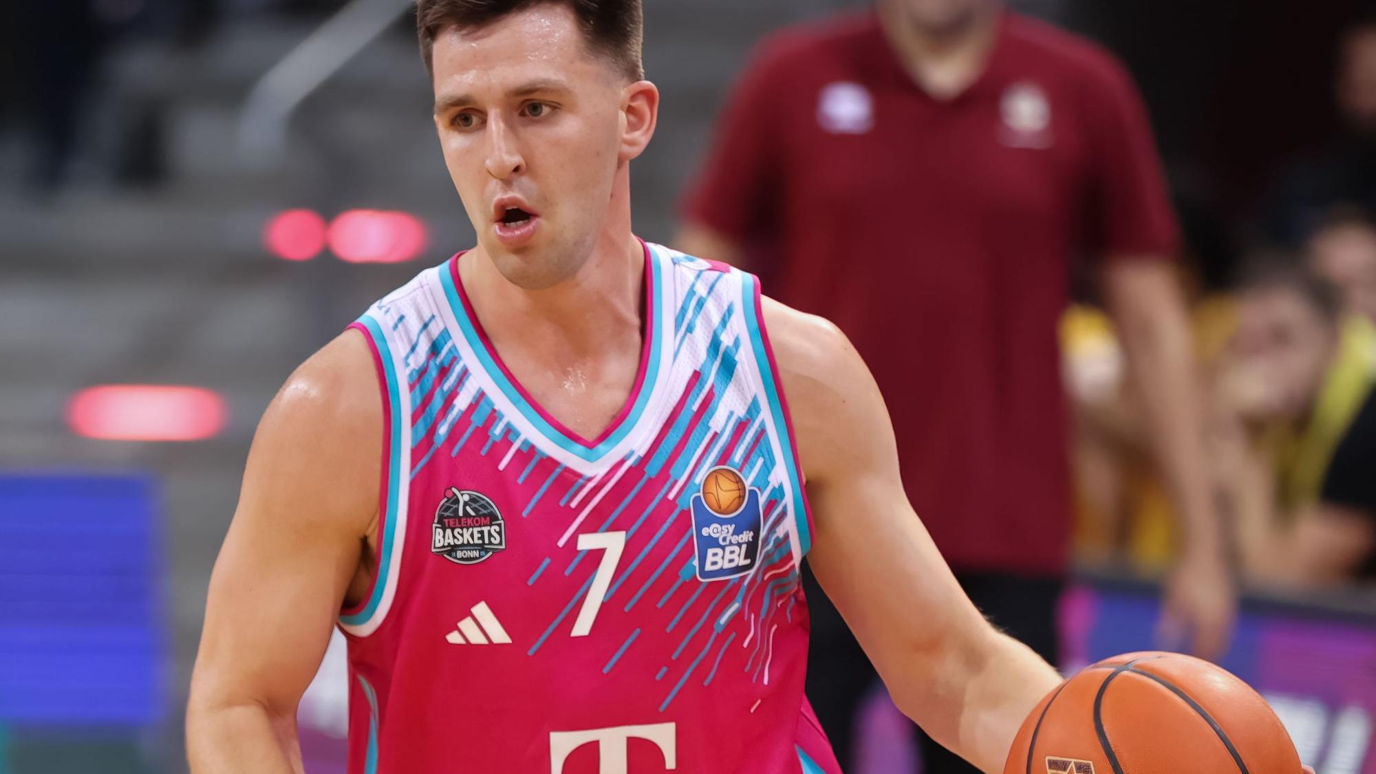 Baskets-Aufbauspieler Grayson Murphy kann nicht nur passen, sondern auch punkten.