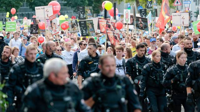 Aus ganz NRW kamen Demonstrierende der ProLife-Bewegung in Köln zusammen.