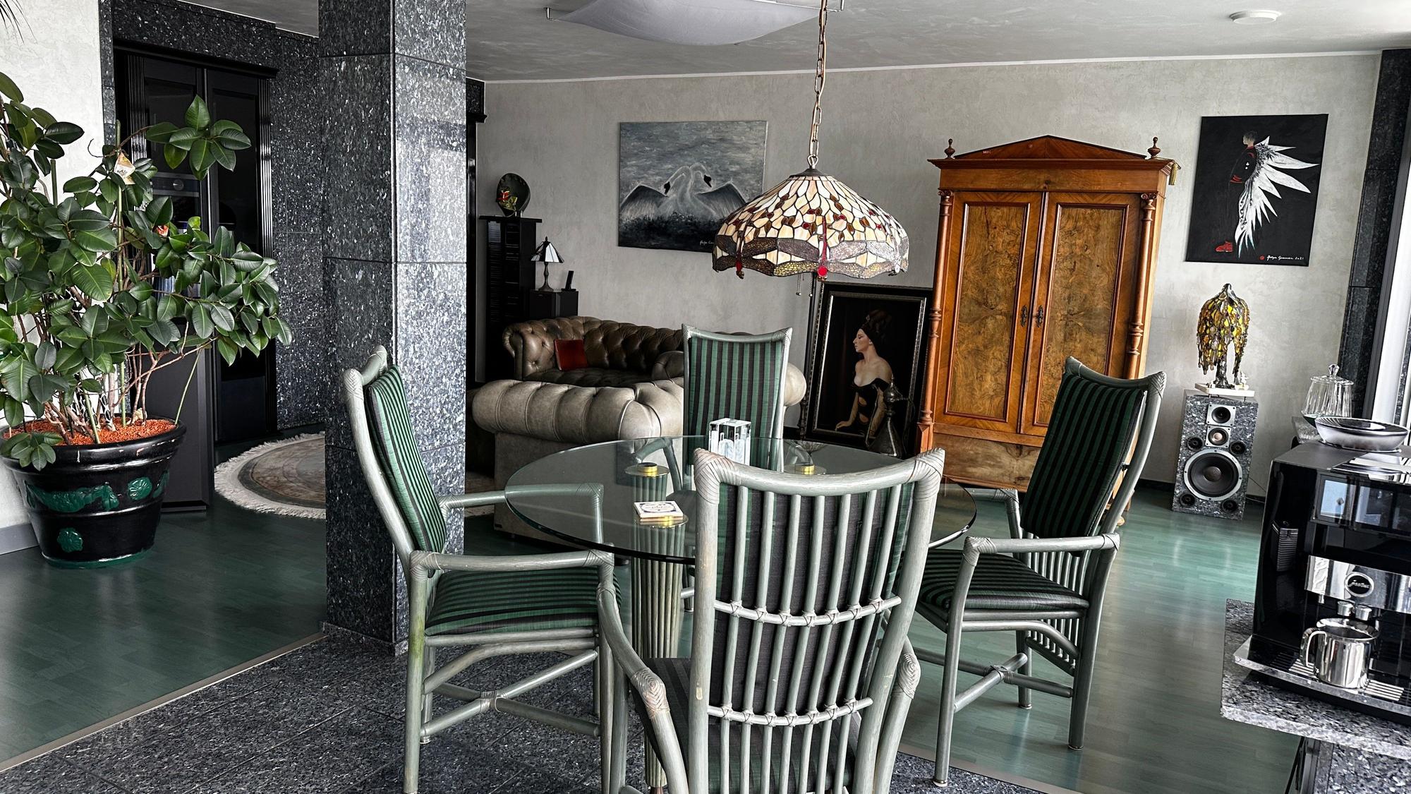 Das Wohnzimmer.