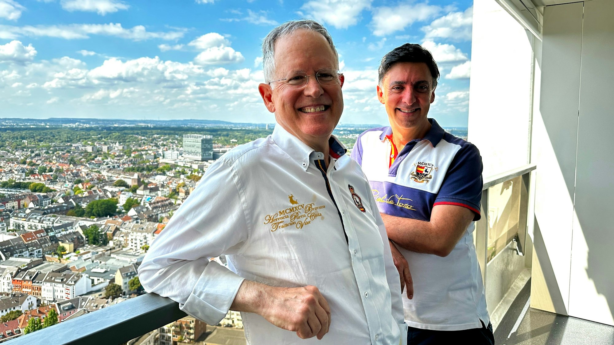 Jody Skinner und Roberto Anero wohnen in der Maisonette-Wohnung im 39. und 40. Stock im Unicenter.