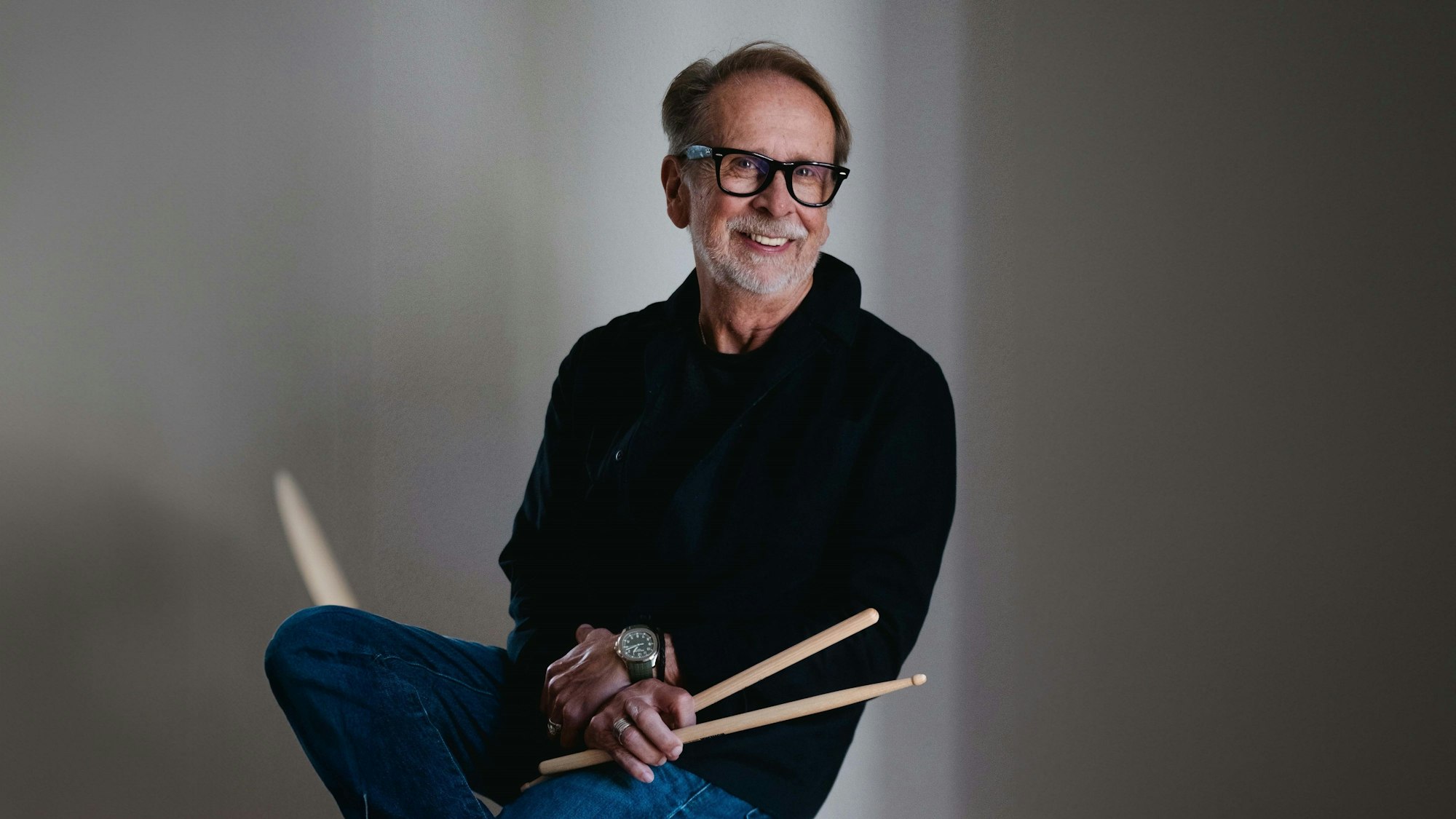 Curt Cress tritt im Bürgerhaus Stollwerck auf.