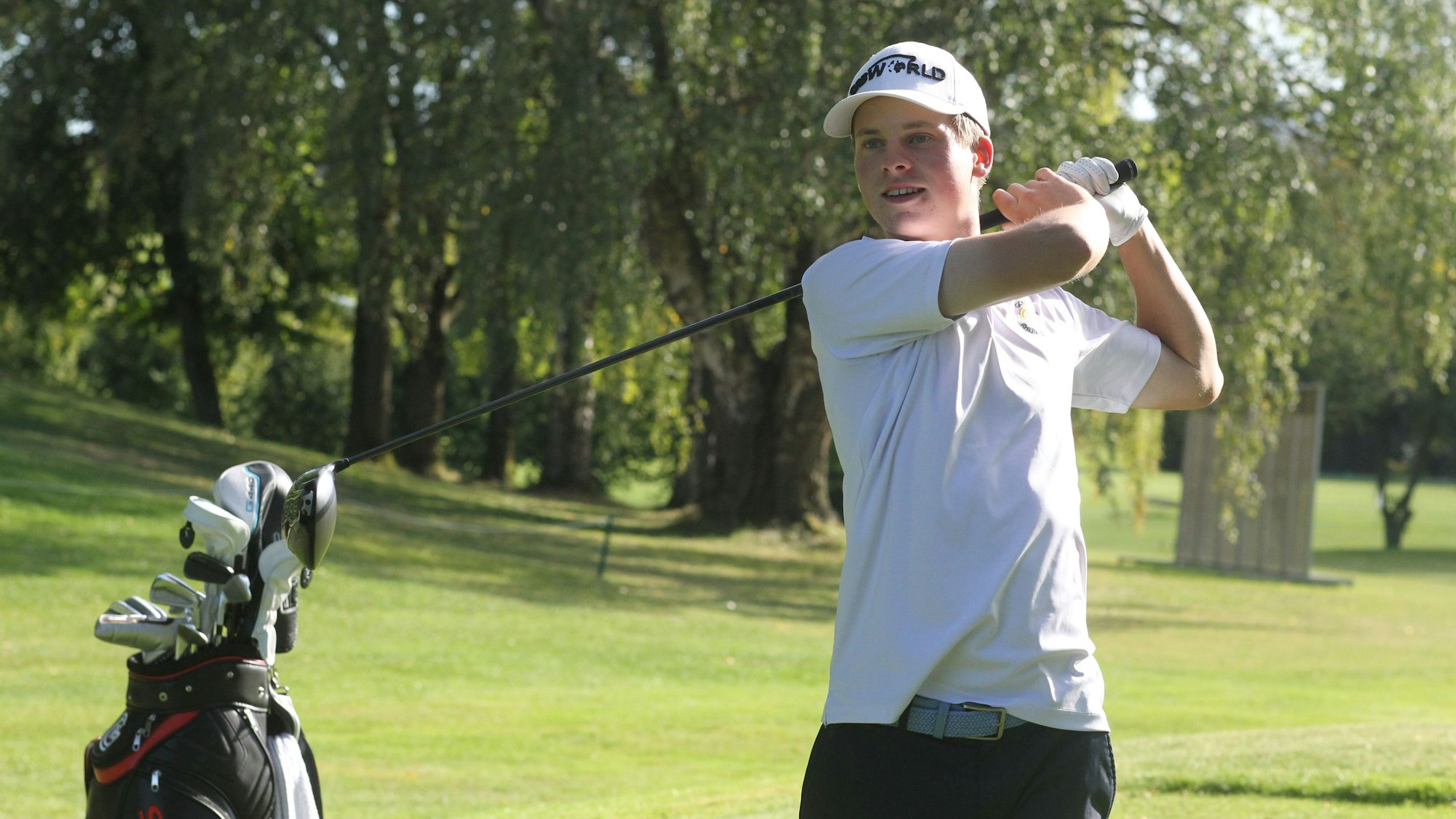 Den Ball immer im Blick: Tim Brohl aus Siegburg ist ein großes Golftalent.
