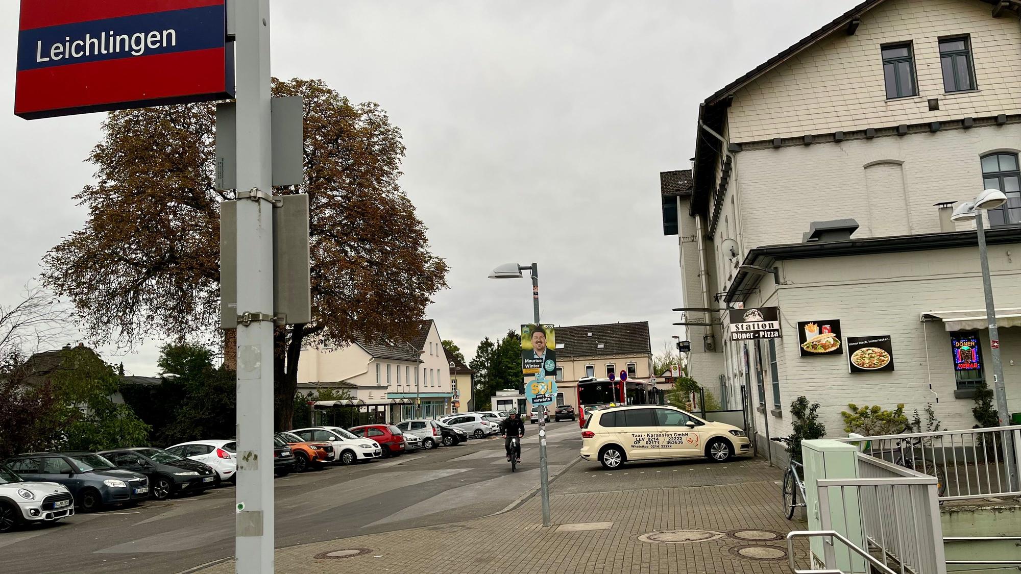 Der Leichlinger Bahnhofsvorplatz