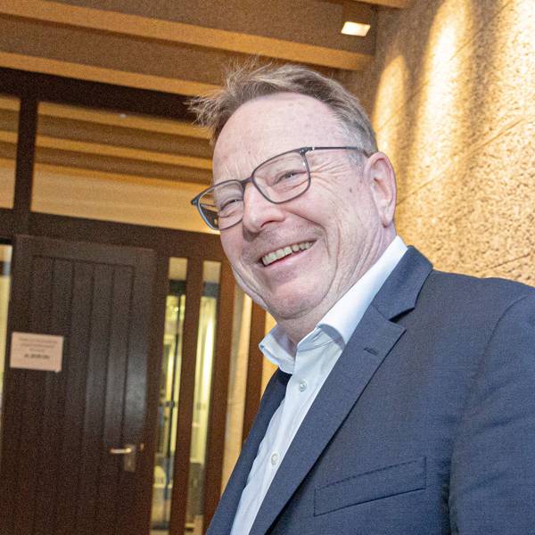 Torsten Burmester nach seinem Wahlsieg am Sonntagabend