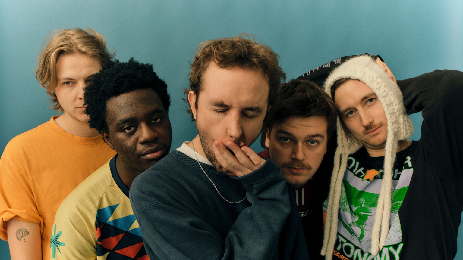 Die Band Easy Easy mit Luis Seinsche, Merdi Mavuidi, Carlo Lüdorf, Robin Frank, Julien Schenk (vl.).