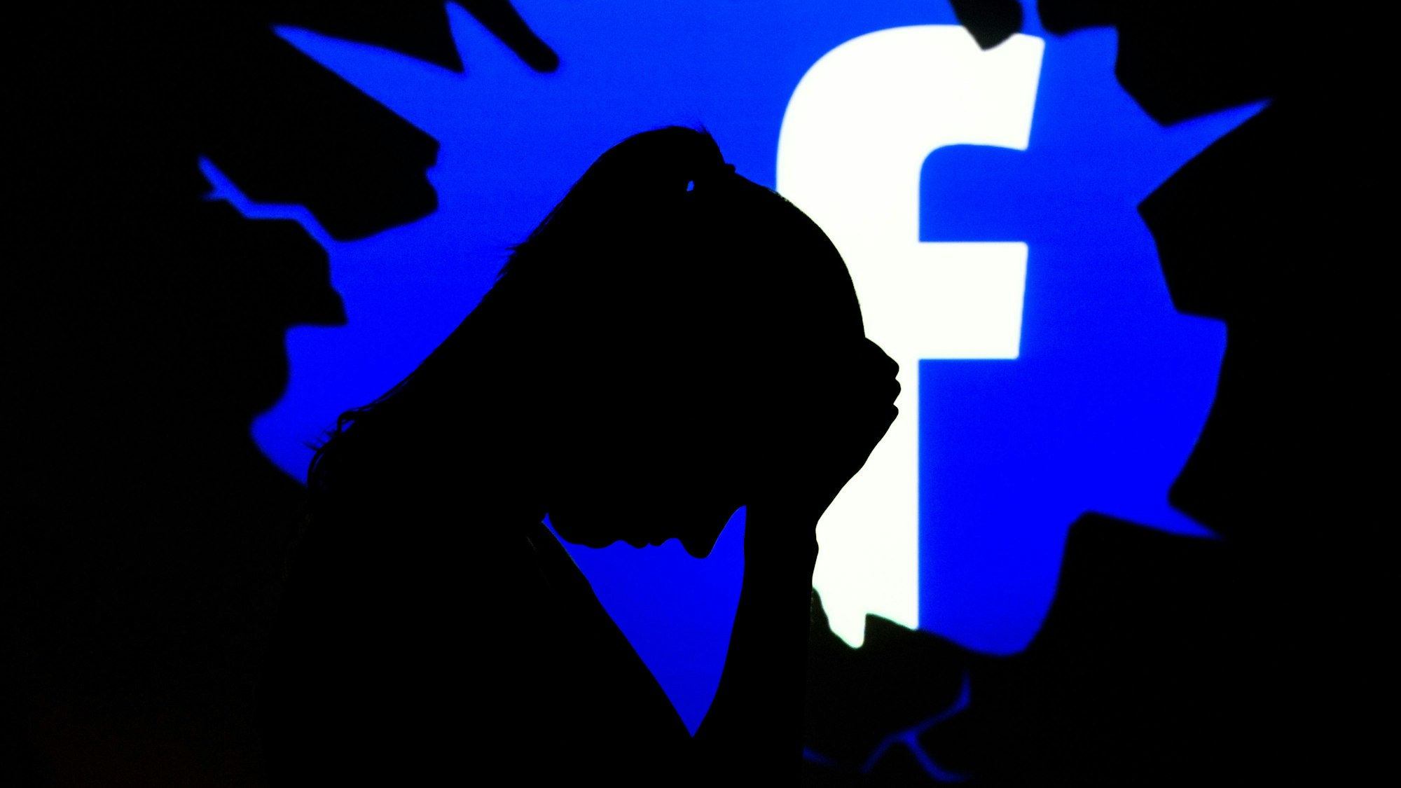 Beleidigungen und Gegenbeleidigungen führen nicht weiter: Wer im Netz diskutiert, sollte konstruktiv bleiben.