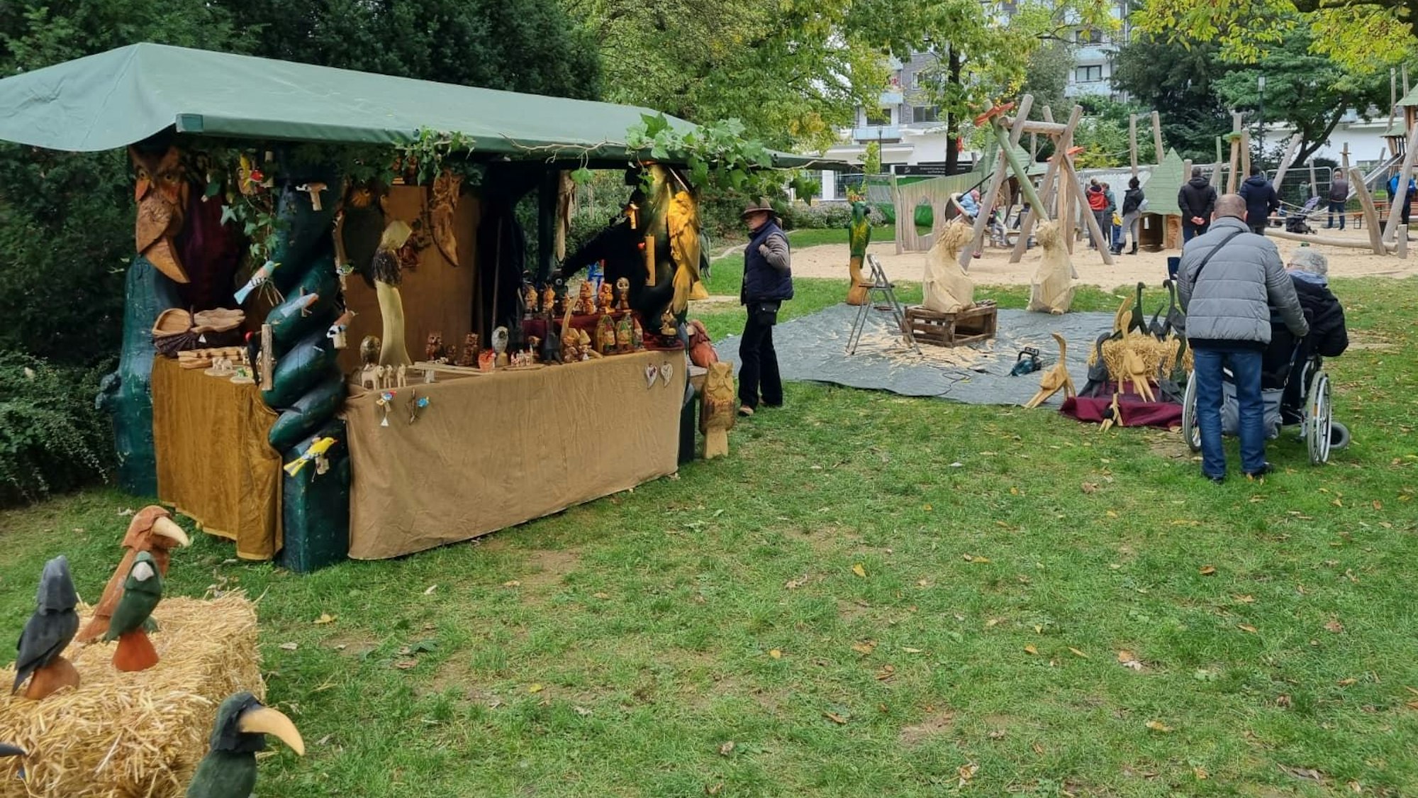 Der Obstmarkt soll nicht mehr im Stadtpark, wie hier in diesem Jahr, stattfinden.