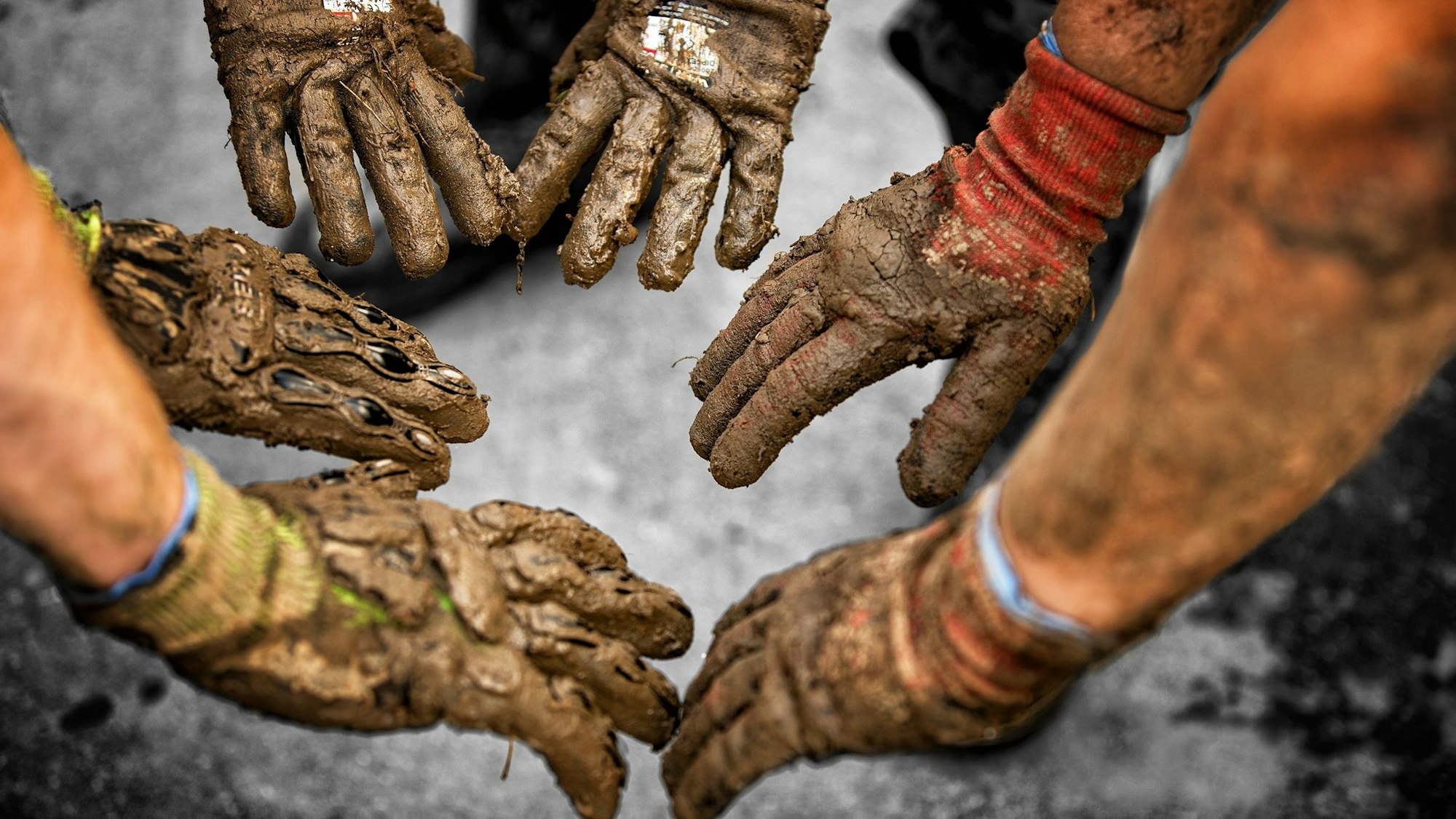Plakatmotiv für die Flutausstellung in Brüssel