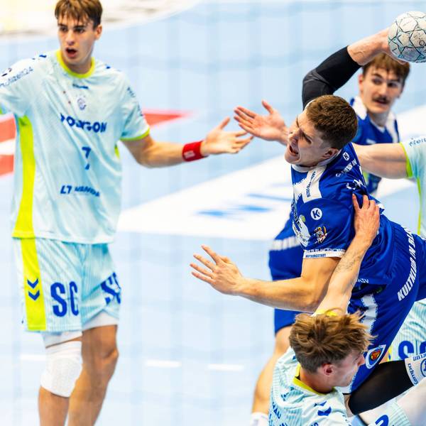 Eisenachs Vukasin Antonijevic wirbelt die VfL-Abwehr durcheinander.