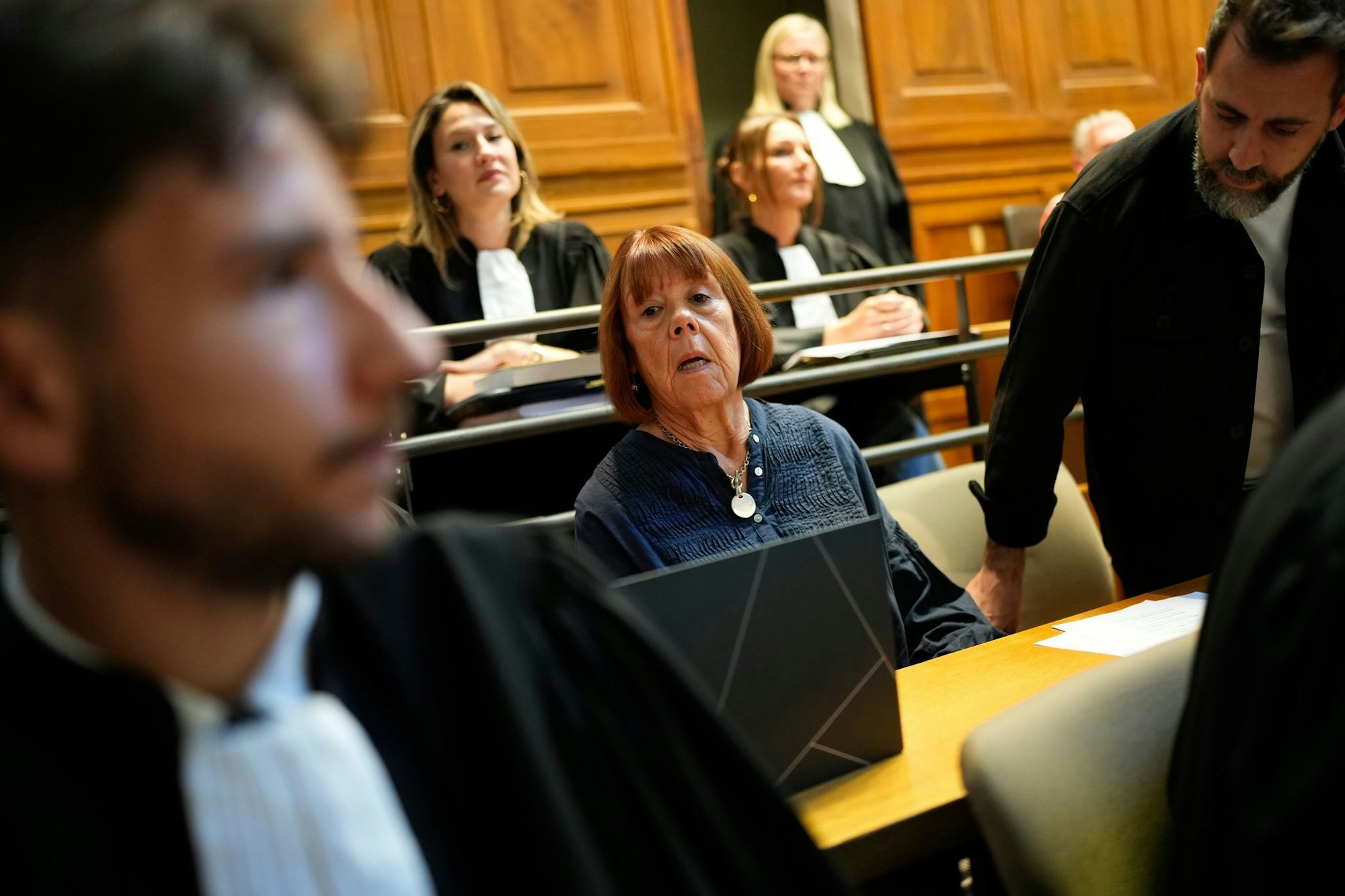 Gisèle Pelicot hat darauf bestanden, dass der Prozess zu ihrem jahrelangen Missbrauch öffentlich geführt wird.