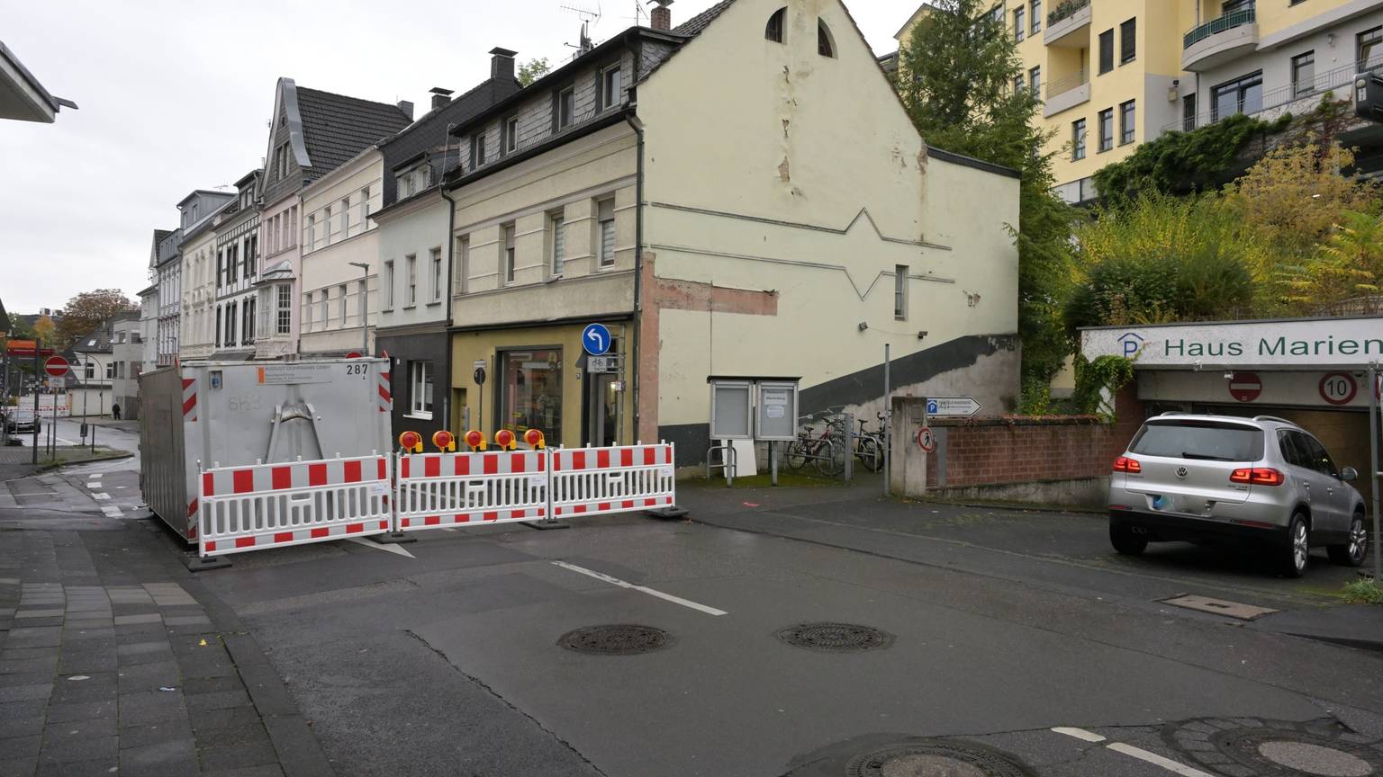 Das Foto zeigt de gesperrte Laurentiusstraße