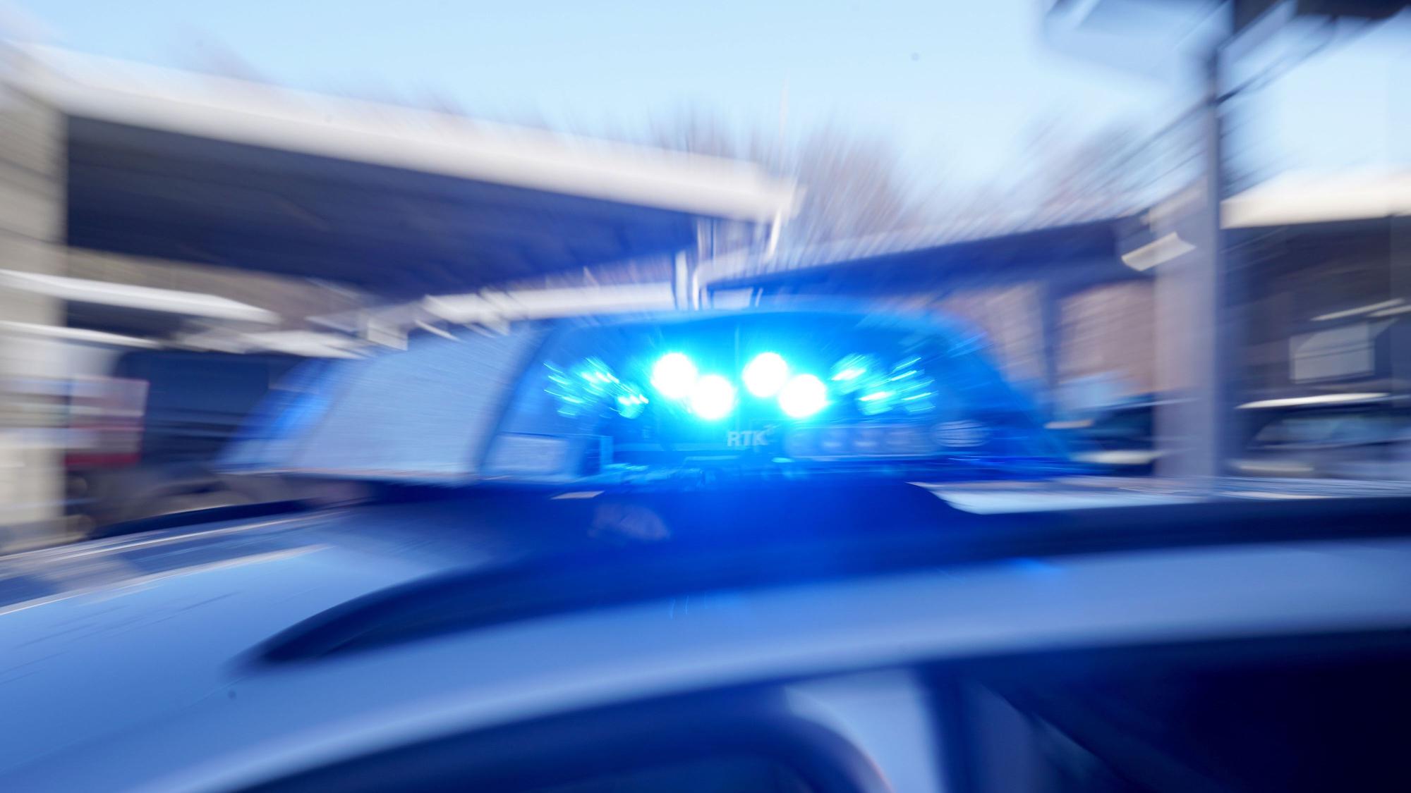 In Köln-Raderthal hat es an der Europaschule einen Polizeieinsatz gegeben (Symbolbild).