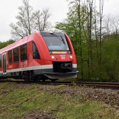 Die Regionalbahn 25 verkehrt als „Oberbergische Bahn“ zwischen Köln und Lüdenscheid, zuletzt sorgten Zugausfälle wieder für Ärger bei Bahnkunden.