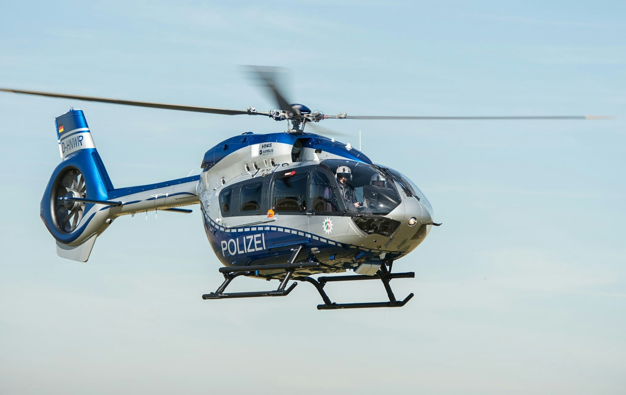 Aus Dortmund hinzugerufen worden war auch ein solcher Hubschrauber für die Suche nach dem Vermissten aus Marienheide.