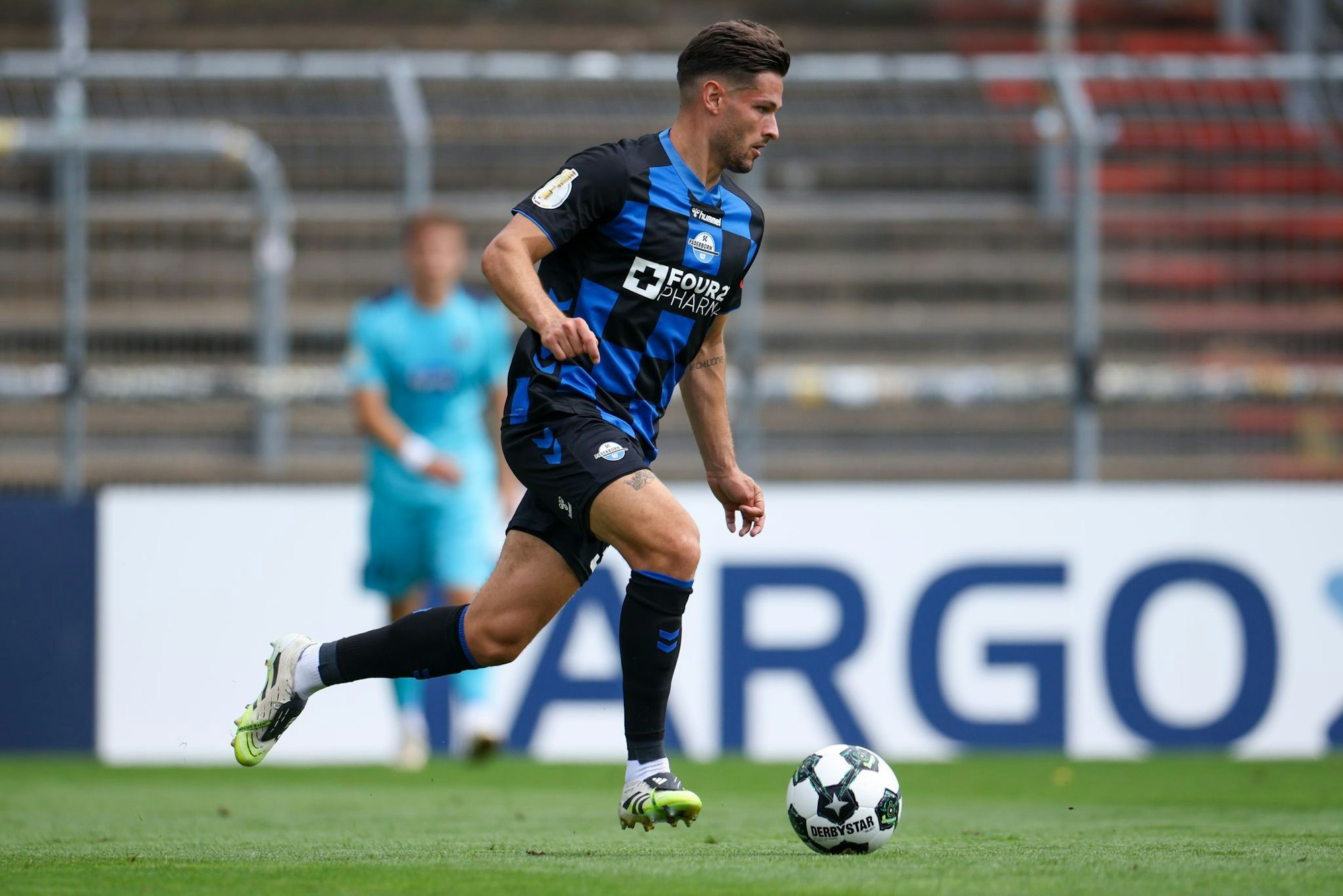 Marcel Hoffmeier soll noch lange in Paderborn spielen.