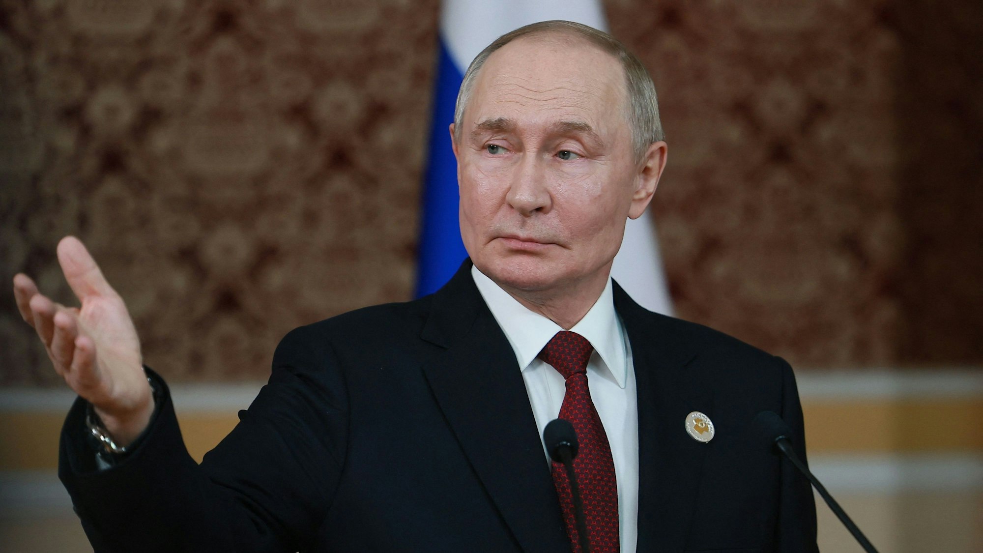 Kremlchef Wladimir Putin und die russischen Streitkräfte setzen offenbar weiter auf Provokationen an der Nato-Grenze. (Archivbild)