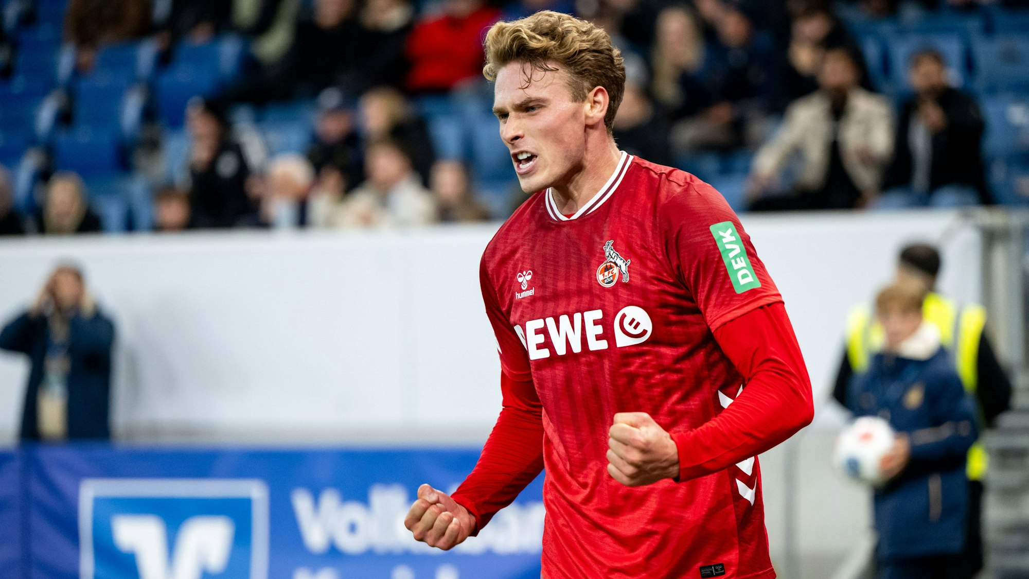 Sebastian Sebulonsen hat als neuer Rechtsverteidiger beim 1. FC Köln voll eingeschlagen.
