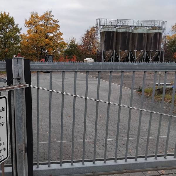 Bis zu 70 Personen könnten auf dem alten Bauhof-Gelände in Neunkirchen untergebracht werden.