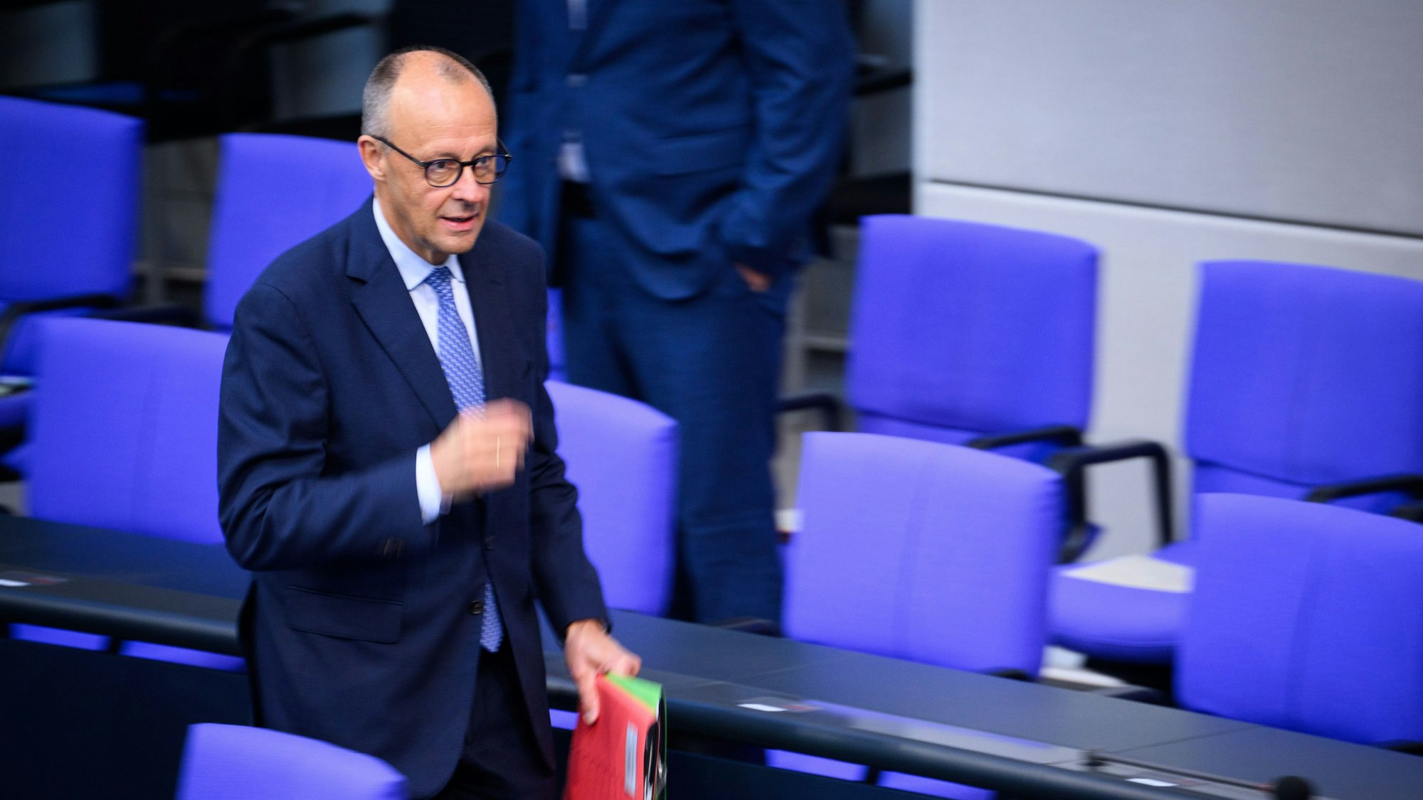 Bei wichtigen Entscheidungen im Bundestag ist Merz für eine Zweidrittelmehrheit auf die Opposition angewiesen.