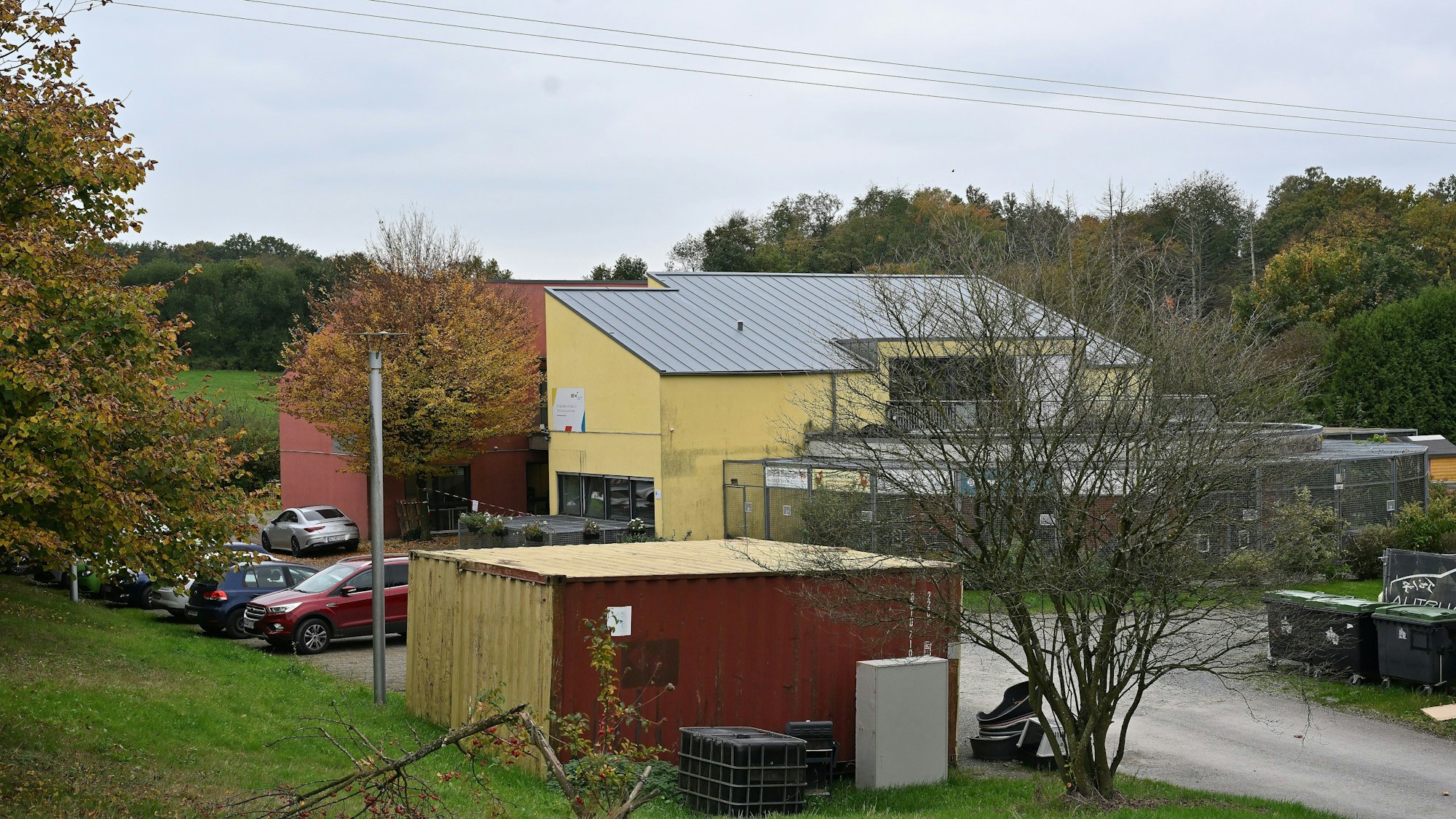 Das Foto zeigt das Tierheim in Kürten