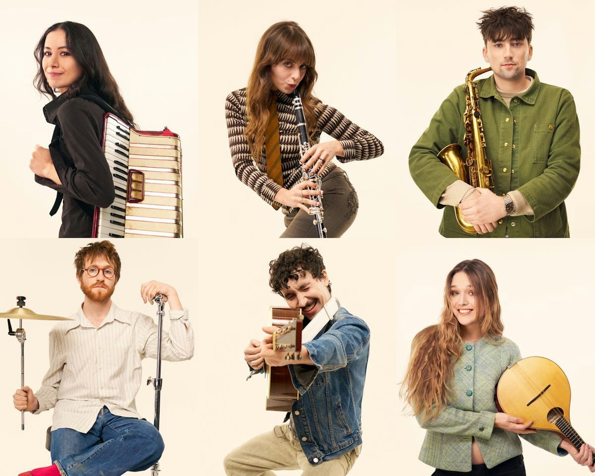 Die britische Band „Black Country, New Road“ im Porträt: (v.l. oben) May Kershaw, Tyler Hyde, Lewis Ewans und (v.l. unten) Charlie Wayne, Luke Mark, Georgia Ellery.