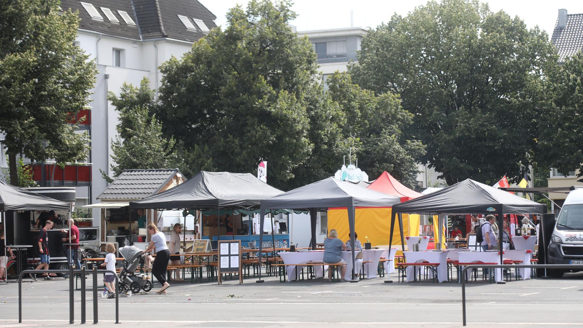 Markt am Auerbachplatz in Sülz