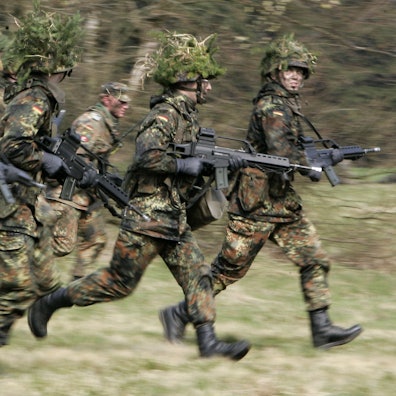 Soldaten der Bundeswehr bei einer Übung