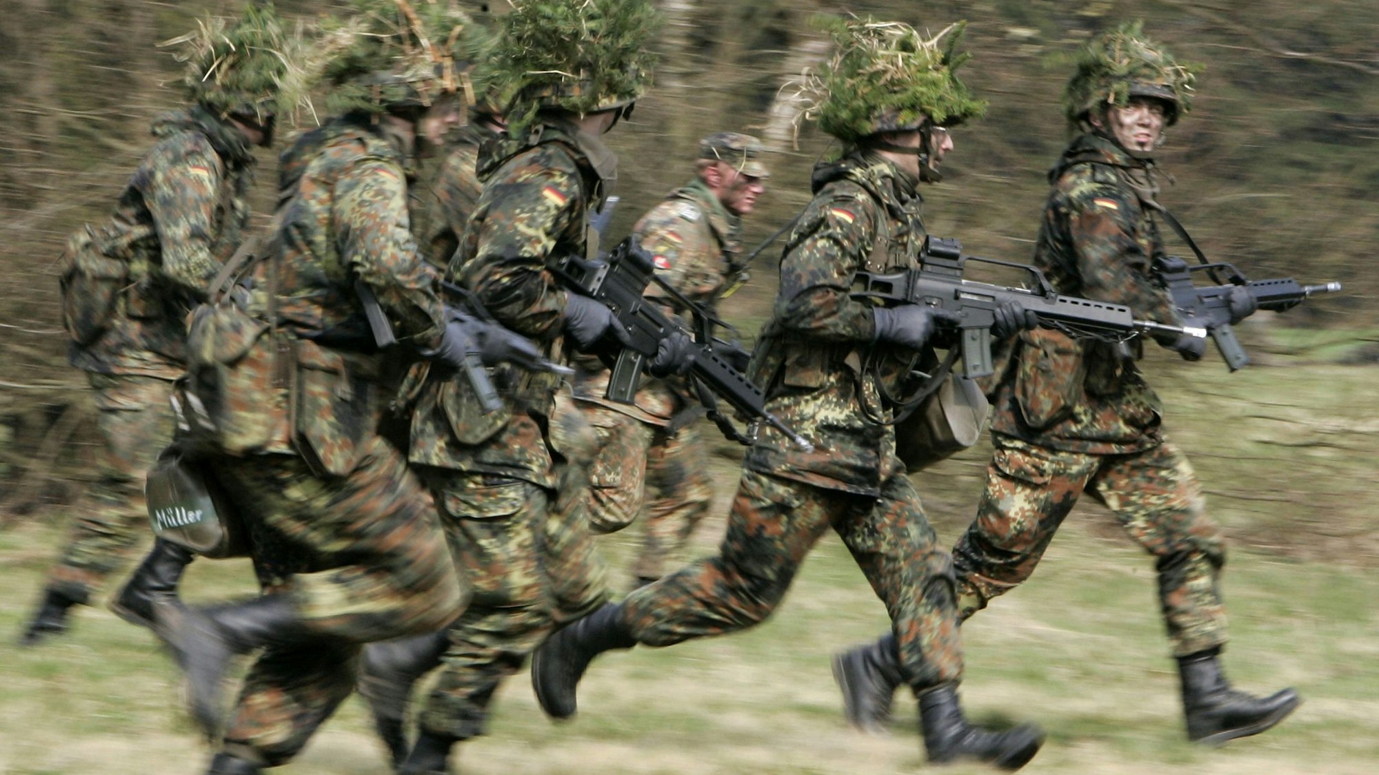 Soldaten der Bundeswehr bei einer Übung