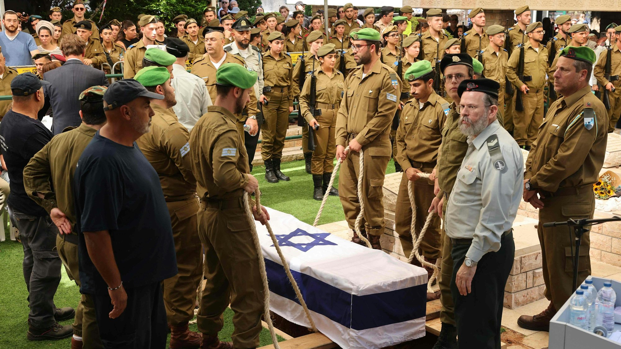 Der Deutsch-Israeli Tamir Nimrod wird am 16. Oktober 2025 beigesetzt.