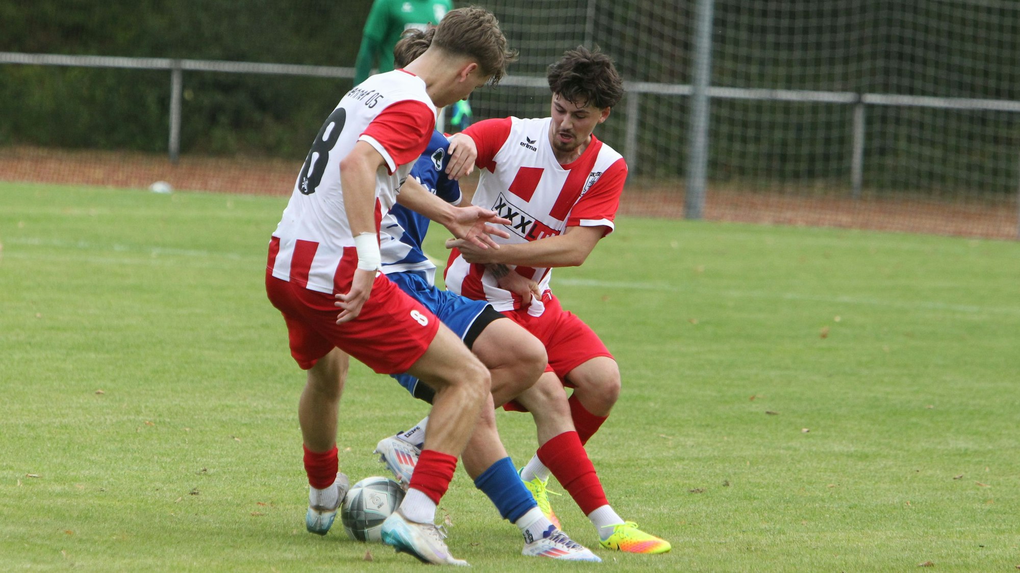 Kenan Karaca (rechts)