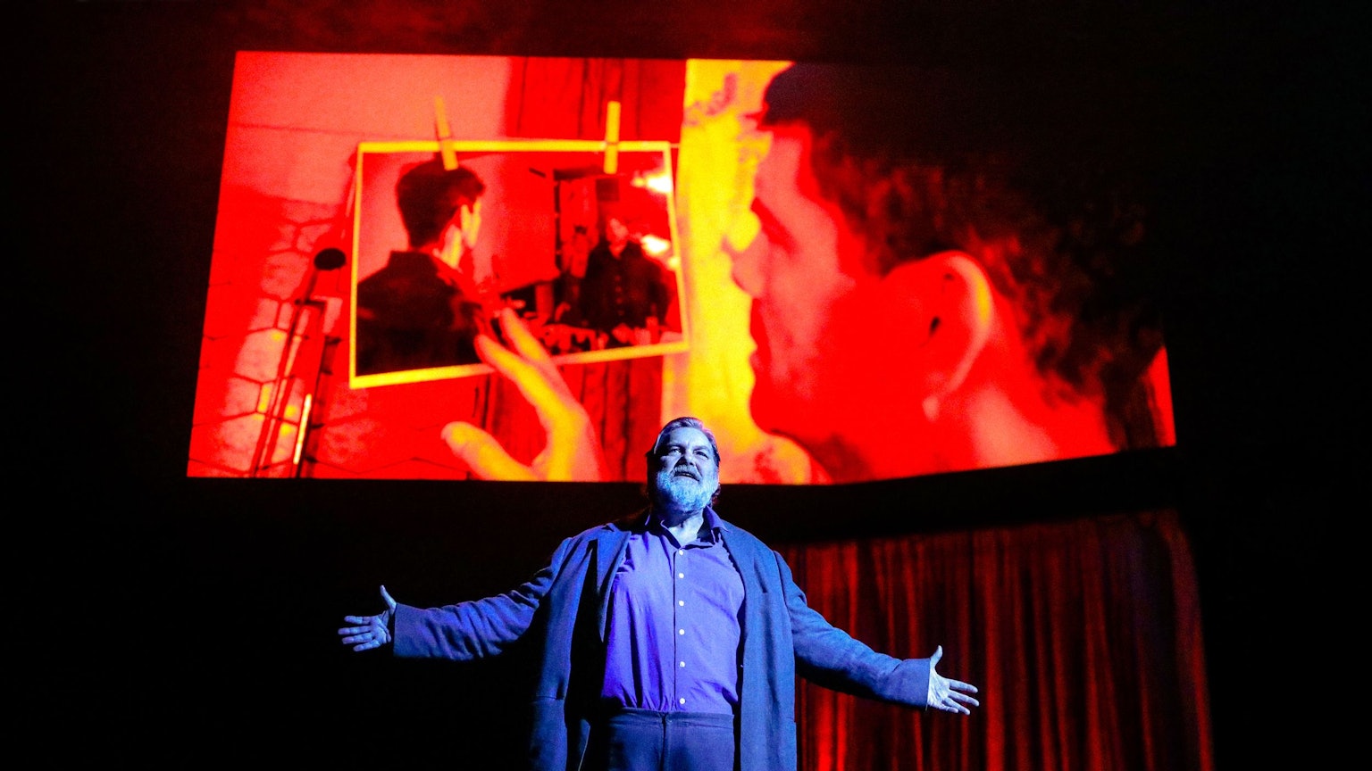 Andreas Beck in „Faust“ am Schauspiel Köln.