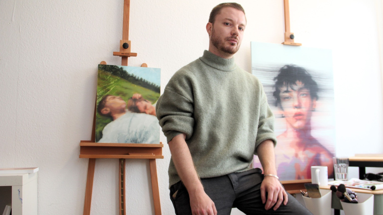 Lukas Moll schafft in seinen Portraits Raum für Ängste, Hoffnungen und Sehnsüchte.