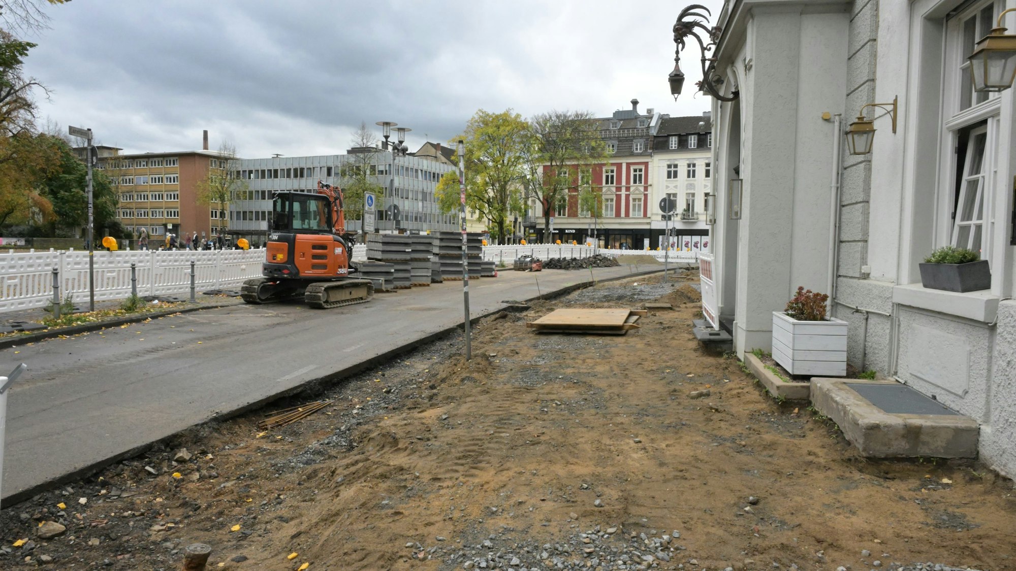 Das Foto zeigt Umbauarbeiten auf der Laurentiusstraße