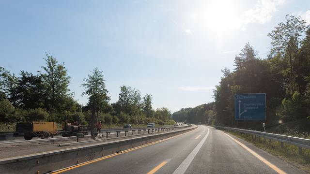 Eine Baustelle an der Autobahnabfahrt Engelskirchen.