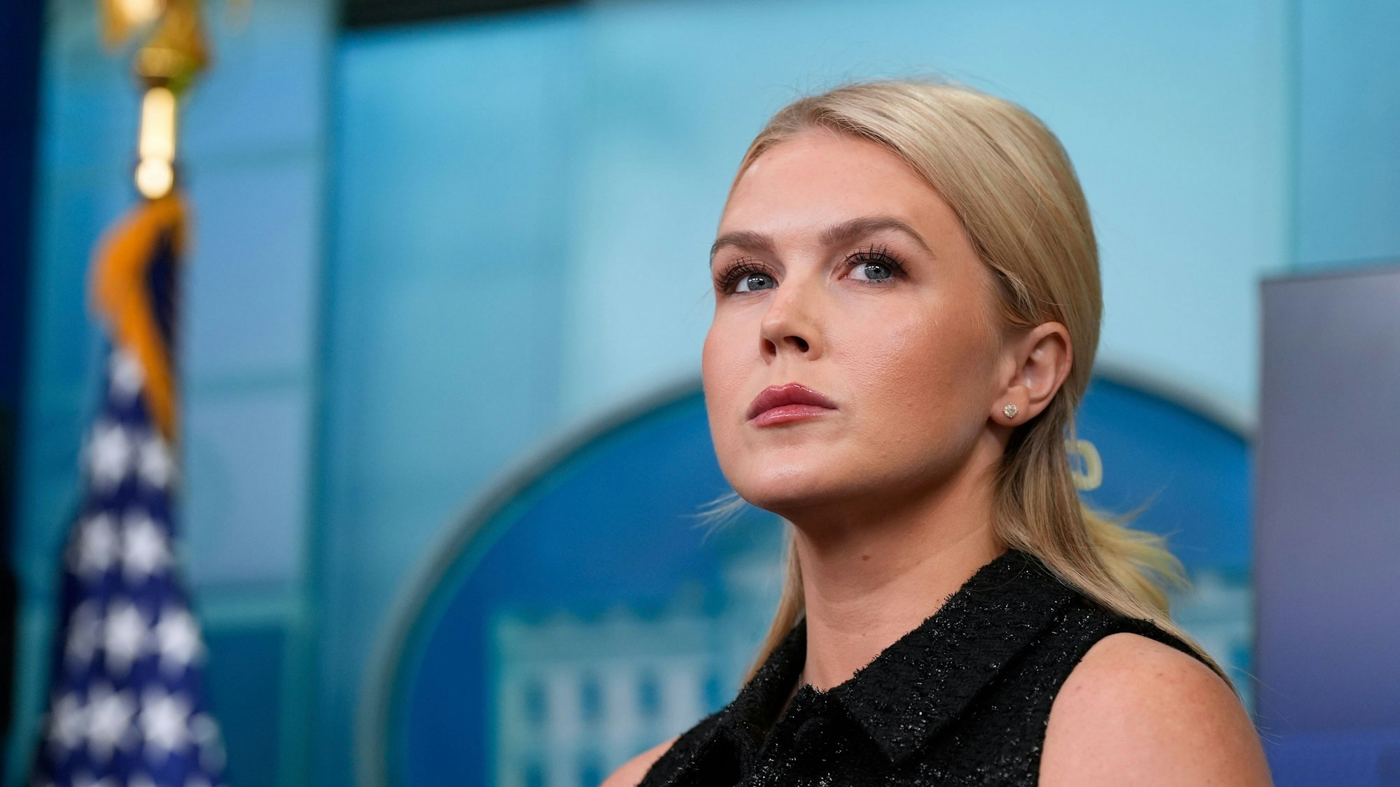 Die Pressesprecherin des Weißen Hauses, Karoline Leavitt während eines Pressebriefings im Weißen Haus.