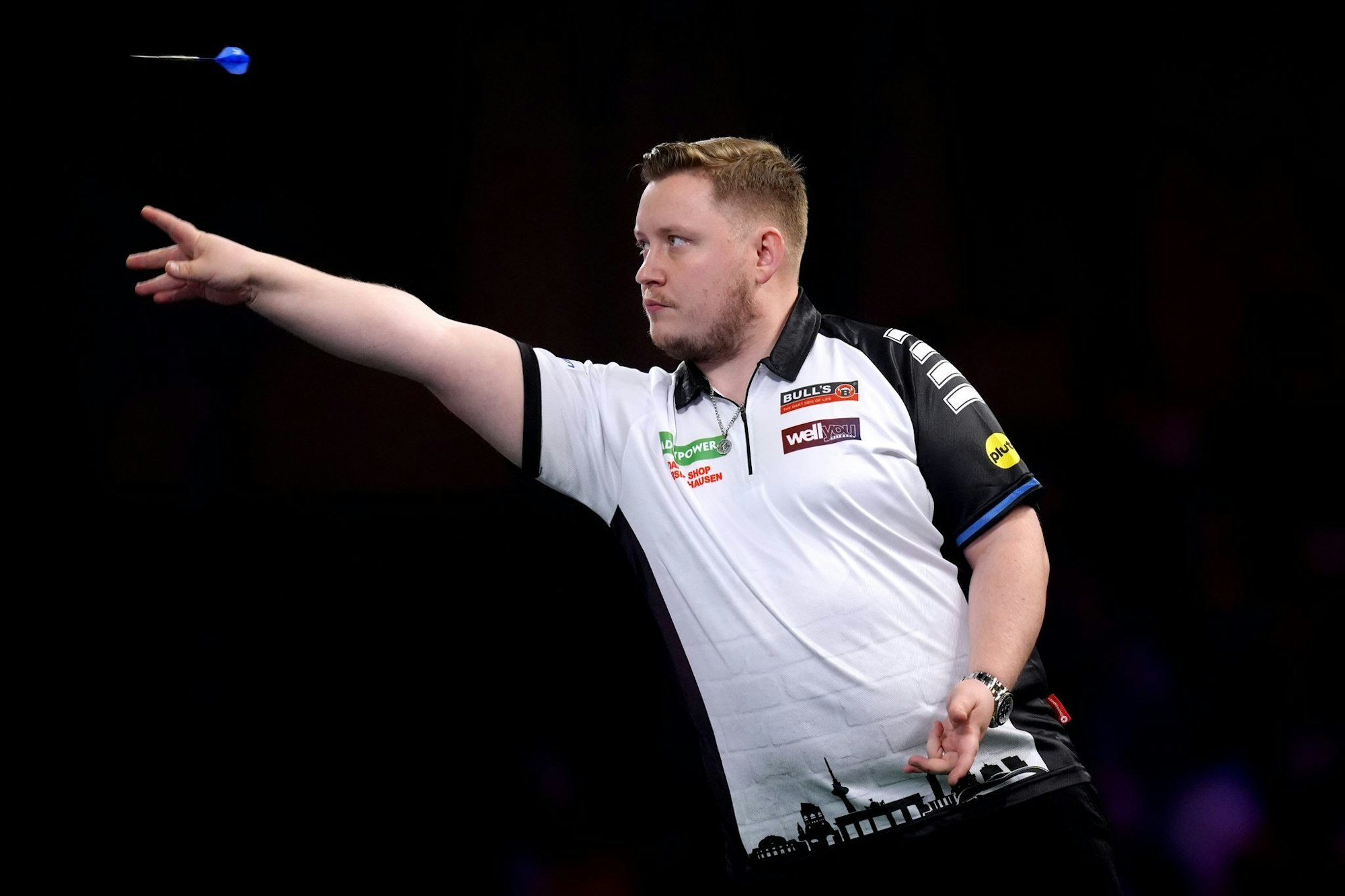 Schindler erwartet ein Duell mit Dave Chisnall. (Archivbild)