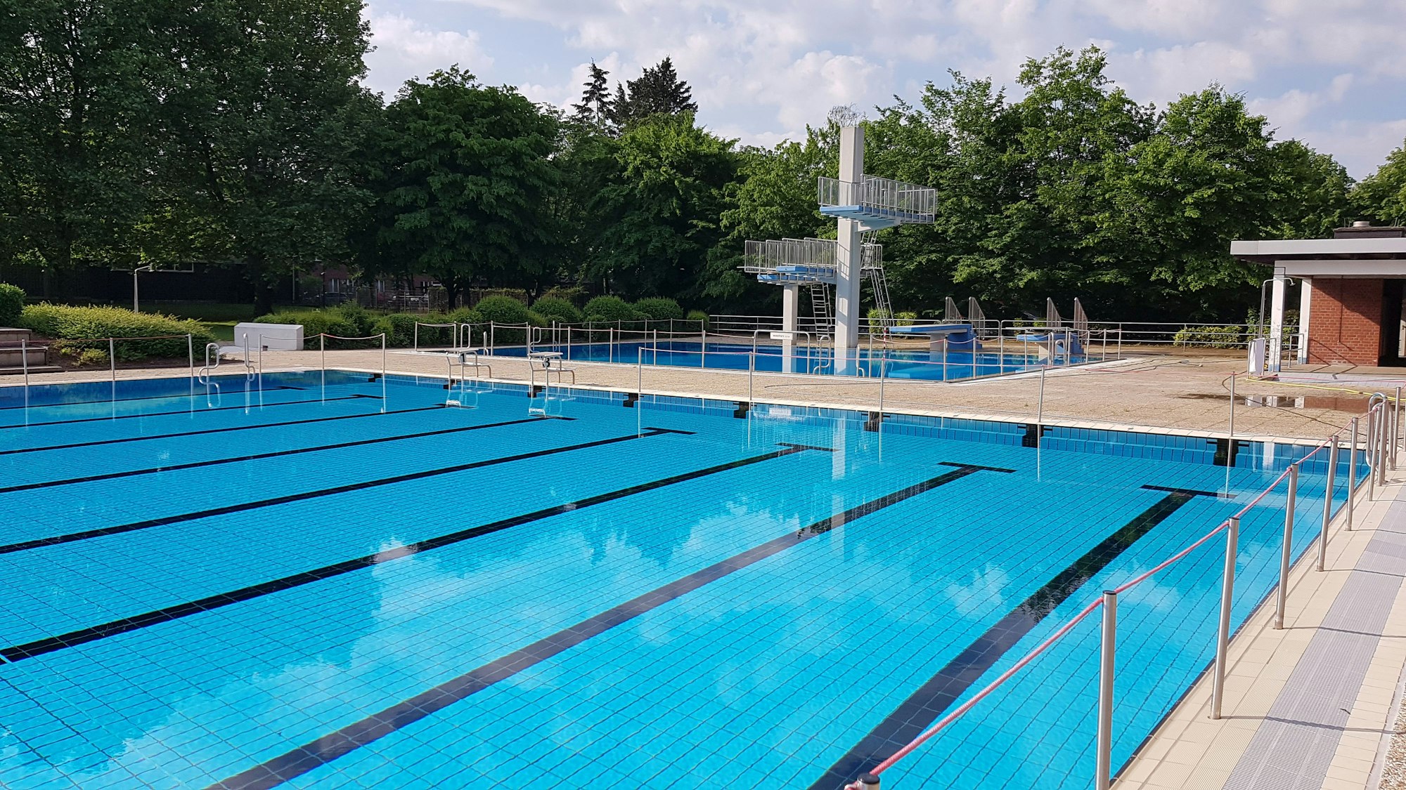 Das Freibad in Sankt Augustin soll mit Geldern aus dem Investitionsprogramm saniert werden.